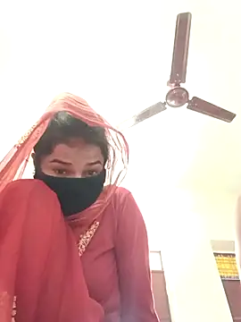 Hotty ruvi online show from 10-01-25, 07:35