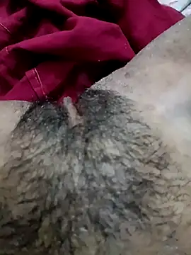 Hotty ruvi online show from 10-14-25, 04:24