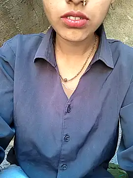 Hotty ruvi online show from 10-17-25, 06:50