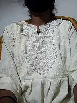 Hotty ruvi online show from 10-25-25, 08:42