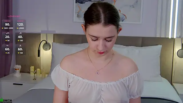 AnnaNoir online show from 11-14-25, 01:31