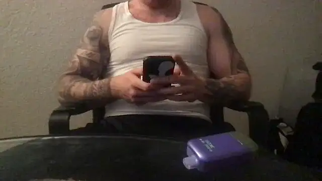TheGreatWhite33 online show from 04-30-26, 12:23