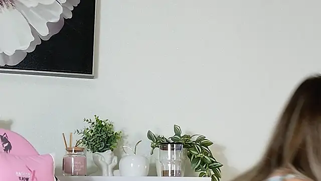 CassieMiles online show from 11-13-25, 04:05