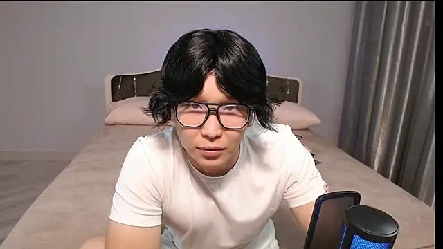 KaiChicken online show from 10-08-25, 09:59
