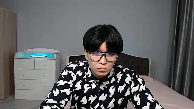 KaiChicken online show from 12-02-25, 07:59