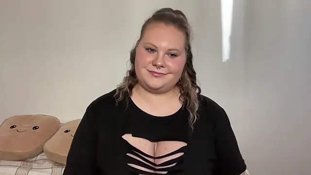 BriannaFlirty online show from 11-07-25, 01:15