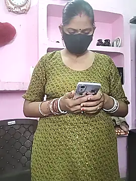 Snapshot of Rasili_bhabhi10 chatting on 10-05-25, 05:20 Rasili bhabhi10 online show from 10-05-25, 05:20