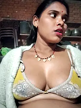 Katrina kaif143 online show from 02-01-26, 11:30