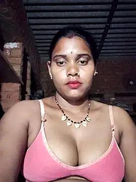 Katrina kaif143 online show from 02-17-26, 03:42