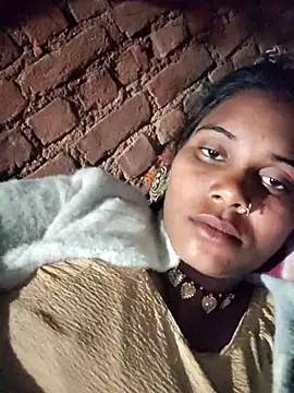 Katrina kaif143 online show from 12-05-25, 04:49