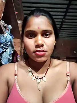 Katrina kaif143 online show from 02-14-26, 03:45