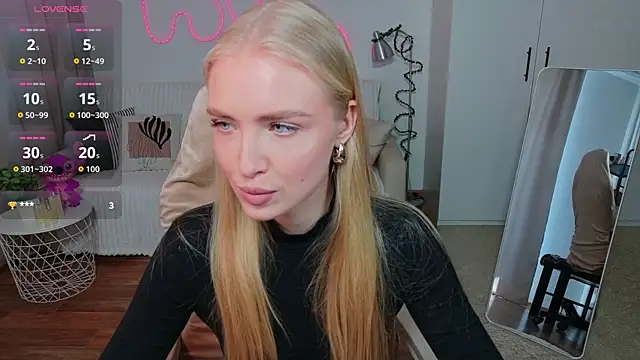 TessaGrays online show from 05-03-26, 09:03