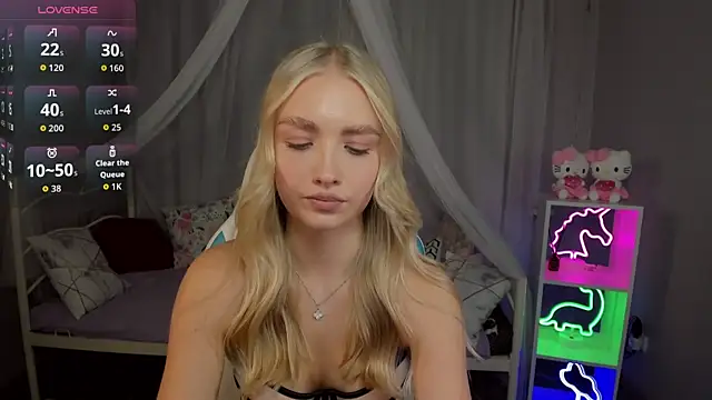 TessaGrays online show from 11-11-25, 10:32