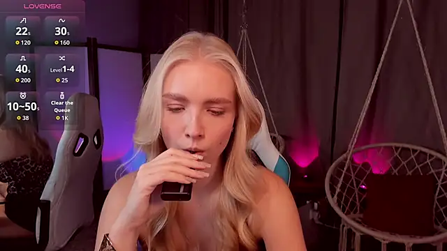 TessaGrays online show from 11-20-25, 12:50