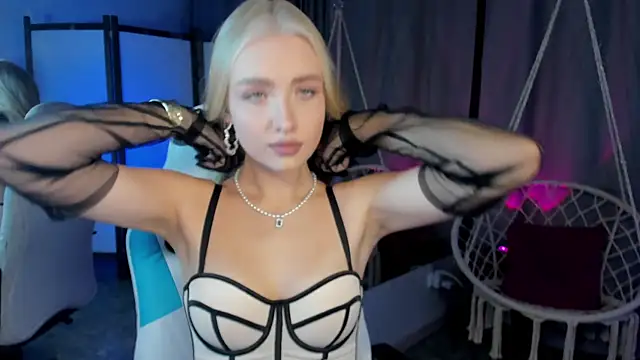 TessaGrays online show from 11-29-25, 09:09