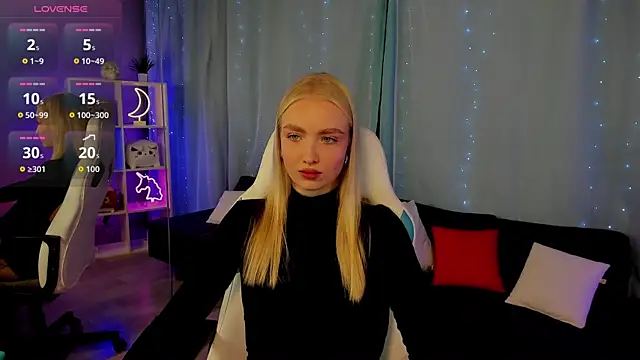 TessaGrays online show from 11-04-25, 10:19