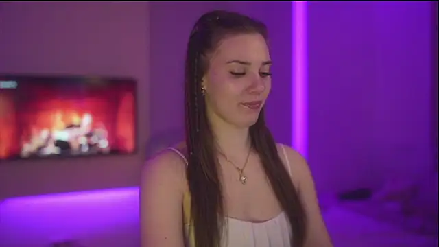 Snapshot of CandyStorm chatting on 02-18-26, 09:44 CandyStorm online show from 02-18-26, 09:44