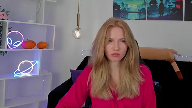 MelissaLiss online show from 10-23-25, 03:10