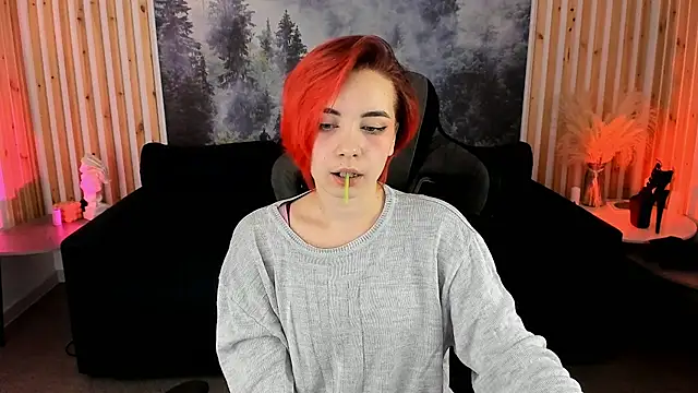 Snapshot of MarcelineChi chatting on 10-23-25, 06:12 MarcelineChi online show from 10-23-25, 06:12