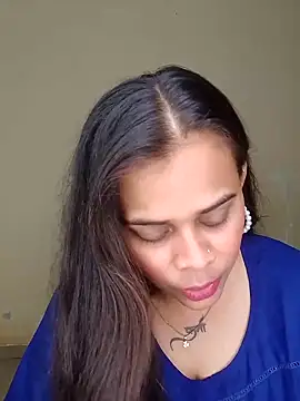 Naughtysilk online show from 10-15-25, 08:17