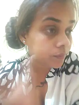 Naughtysilk online show from 10-31-25, 12:18