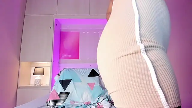 ChloeWiillow online show from 04-23-26, 11:49