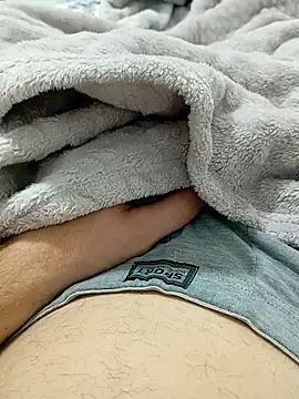 Snapshot of Mssbig chatting on 11-01-25, 07:02 Mssbig online show from 11-01-25, 07:02