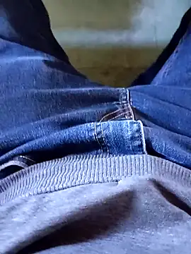 Snapshot of Mssbig chatting on 11-14-25, 12:09 Mssbig online show from 11-14-25, 12:09