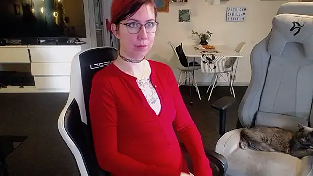 Snapshot of TattooedGirls chatting on 10-03-25, 09:44 TattooedGirls online show from 10-03-25, 09:44