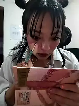 Valentina Squirt- online show from 10-09-25, 10:05