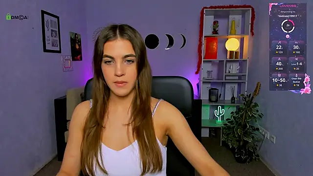 Snapshot of lina_fox12 chatting on 03-24-26, 01:44 lina fox12 online show from 03-24-26, 01:44
