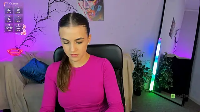 lina fox12 online show from 10-12-25, 12:17