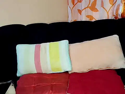 Snapshot of fayola20 chatting on 11-08-25, 05:22 fayola20 online show from 11-08-25, 05:22