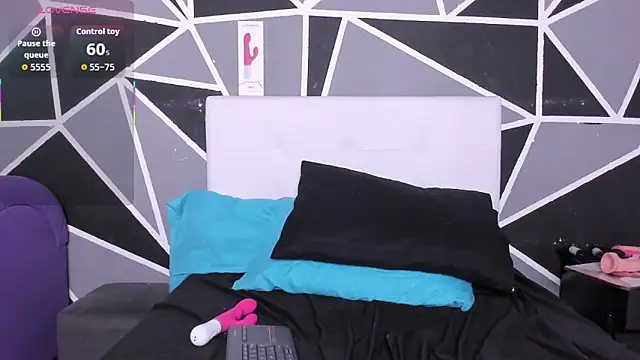 Daye Sky online show from 11-02-25, 07:24