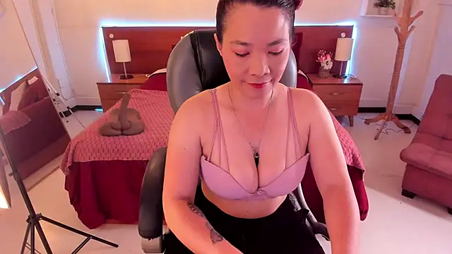 Mafe Kailina online show from 05-01-26, 07:41