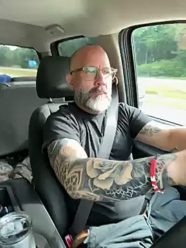 fuckadilf online show from 06-01-26, 01:00