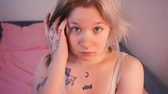 EviaVanveen online show from 12-04-25, 07:40