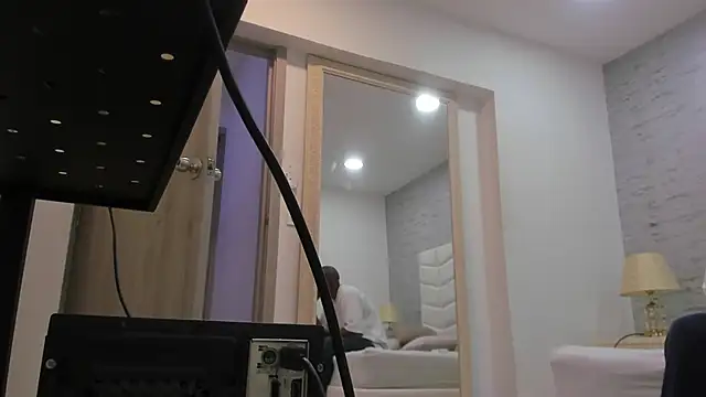 jax black online show from 11-01-25, 07:19