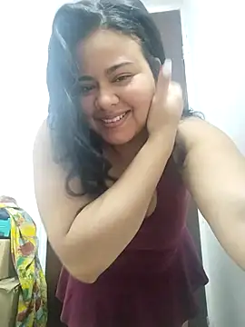 Tania cruz  online show from 05-06-26, 01:31