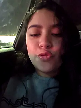 Khloekiss online show from 10-21-25, 12:43