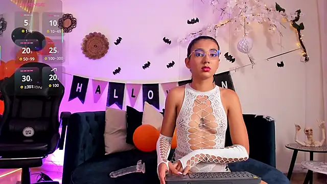 Snapshot of cloe_taylor__ chatting on 10-05-25, 03:41 cloe taylor online show from 10-05-25, 03:41