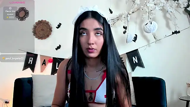 Snapshot of cloe_taylor__ chatting on 10-22-25, 03:17 cloe taylor online show from 10-22-25, 03:17