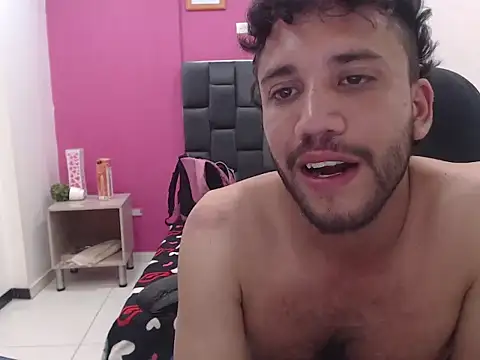 Juan FelipeX01 online show from 03-11-26, 02:27