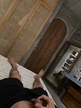 HenryLee1983-cums online show from 01-17-26, 11:47