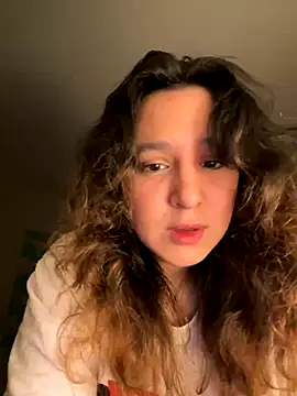 Snapshot of Luisaa_rosee chatting on 10-11-25, 11:17 Luisaa rosee online show from 10-11-25, 11:17