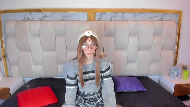 Scaarlett 22  online show from 02-17-26, 06:00