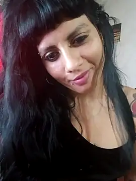 majito30 online show from 10-19-25, 04:43