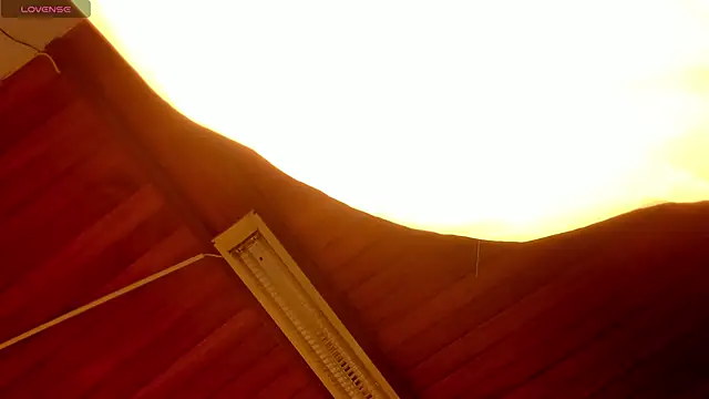 VenusCooper online show from 01-11-26, 12:12