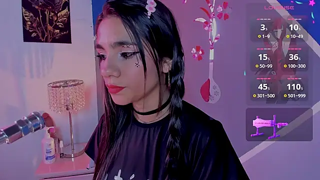 susi hot13 online show from 12-15-25, 08:47