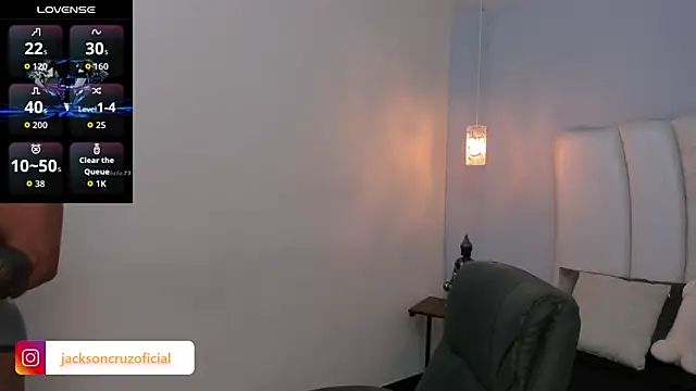 Snapshot of jackson_cruz chatting on 10-21-25, 08:08 jackson cruz online show from 10-21-25, 08:08